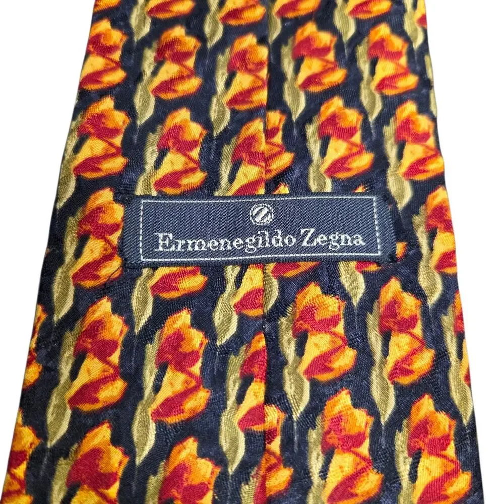 Ermenegildo Zegna 100% Silk Necktie Italy Red Blue Floral 3.7